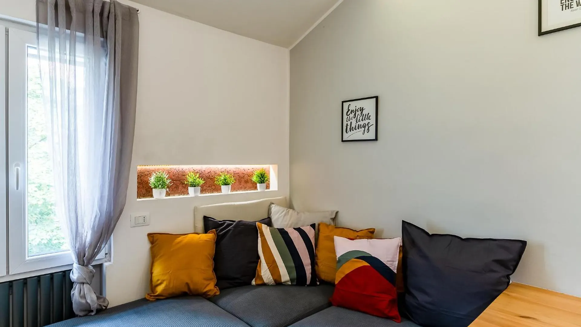شقة Aeroporto Milano-Marpensa Loft A 12 Min & Self Chek-In بوستو أرسيزيو إيطاليا